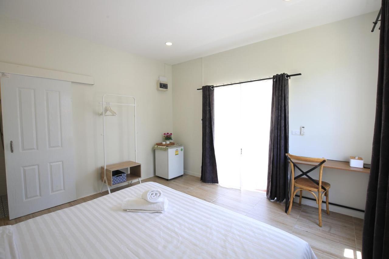 Day Off House Chiang Mai Near Walking Streetアパートメント エクステリア 写真
