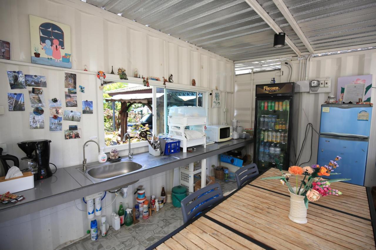 Day Off House Chiang Mai Near Walking Streetアパートメント エクステリア 写真